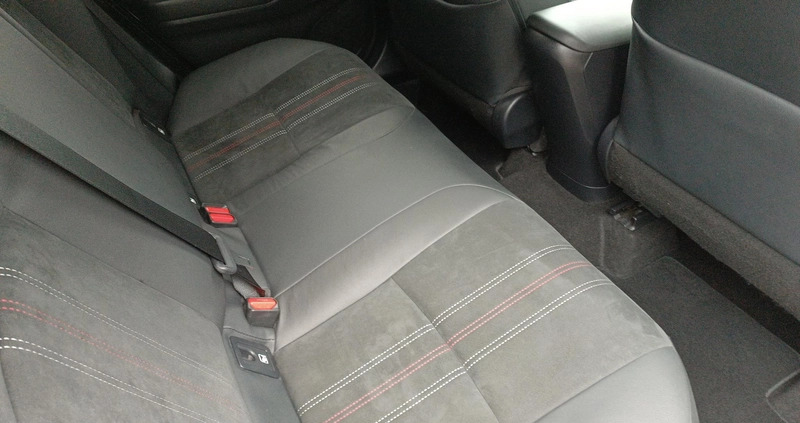 Toyota C-HR cena 119900 przebieg: 59860, rok produkcji 2021 z Reda małe 326